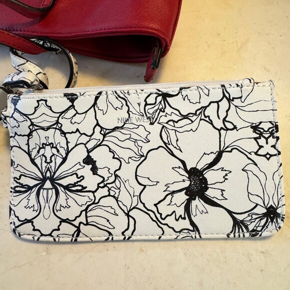 Nine West Blake Red Large Shoulder Tote Bag Purse & Bonus Black/White  Pouch NEW - Picture 7 of 16